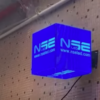 شاشة LED مكعبة أربع أوجه P2.5 - مقاس 32×32 سم - شاشة إعلانية داخلية